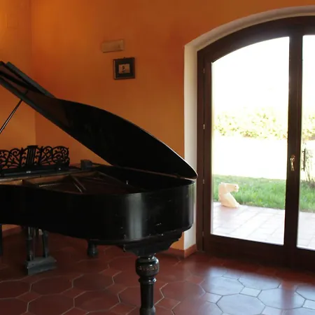ファームステイ C'era Volta Poggio Picenze